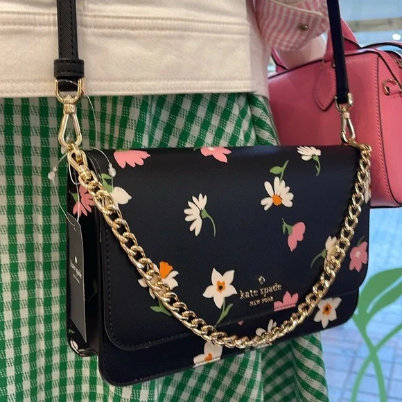 Kate Spade Madison Floral Waltz Flap Convertible Crossbody
Black Multi
NWT - Picture 14 of 16